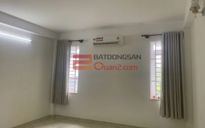 cho thue nha mat tien so 43 duong cao duc lan batdongsanquan2com
